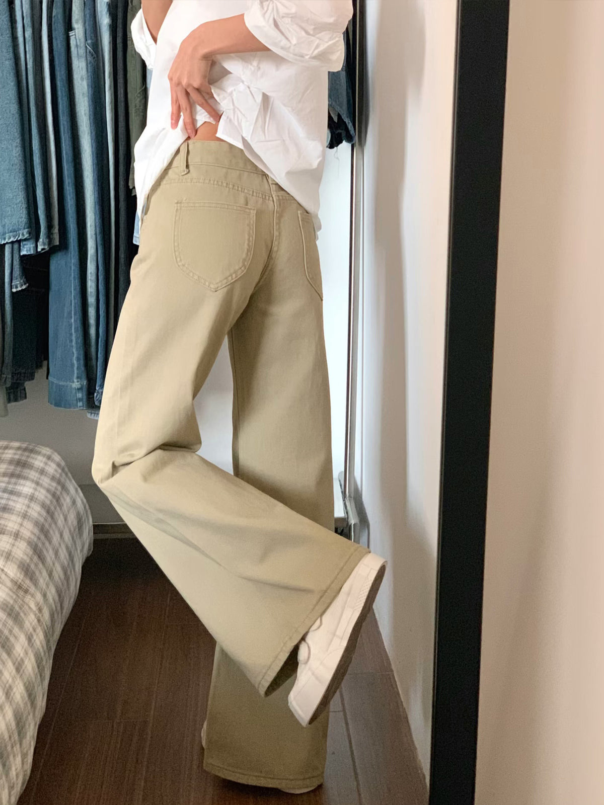 Women's High Waist Flared Trousers in Khaki Regular