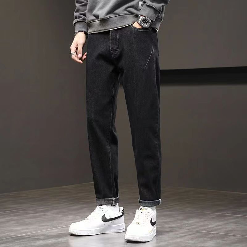 Men's Straight Leg Stretch Jeans in Black