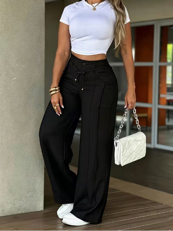 Women's Pleated Wide Leg Trousers in Black