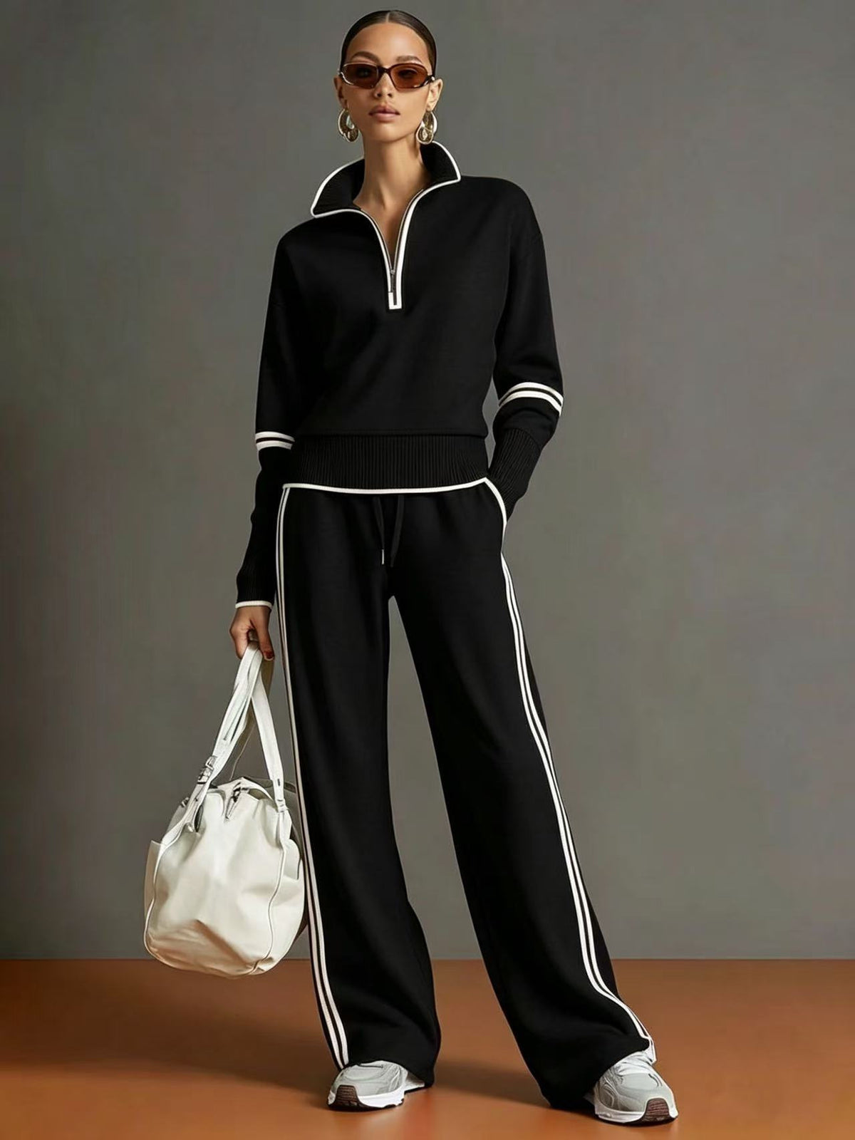 Women's Knit Lounge Set in Black