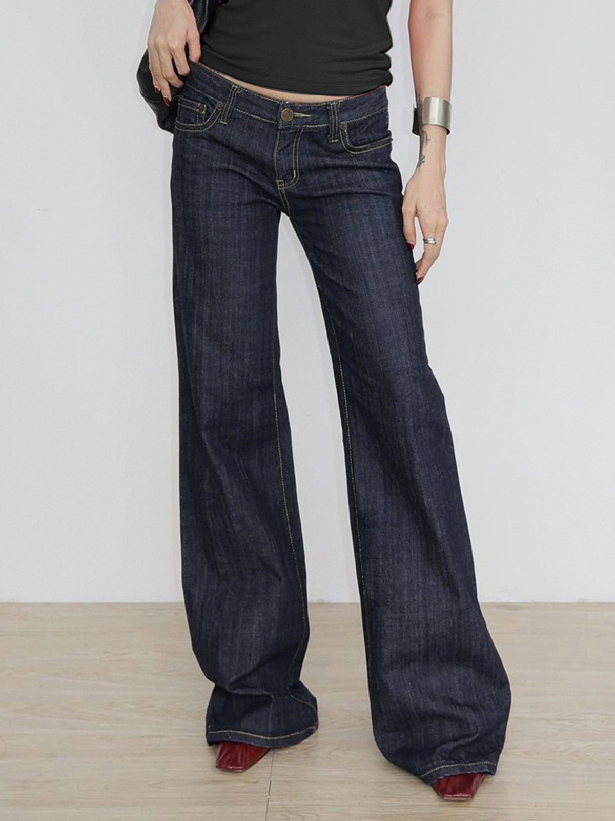 Women's Low Rise Flared Jeans
