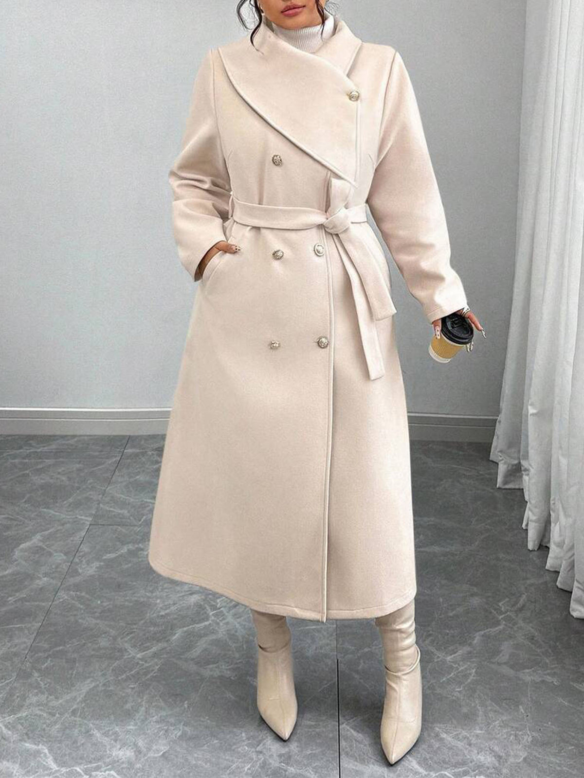 Women's Belted Wool Blend Coat in Apricot