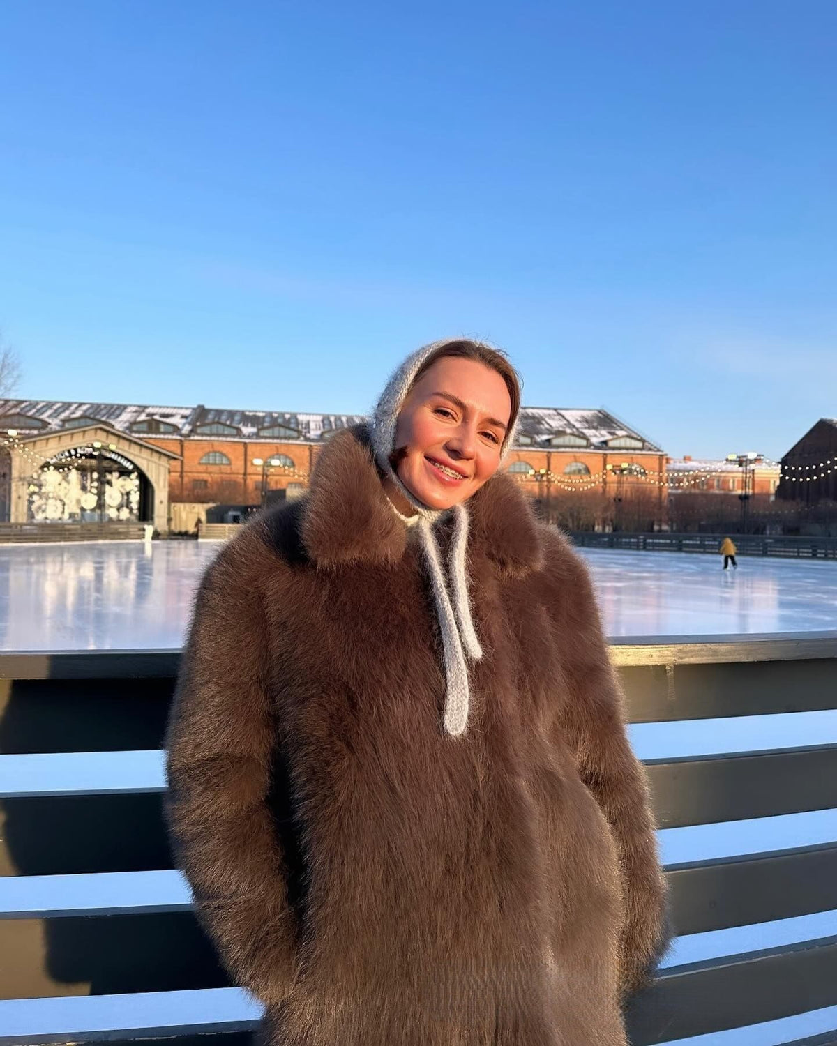 Women's Longline Faux Fur Coat in Coffee Brown