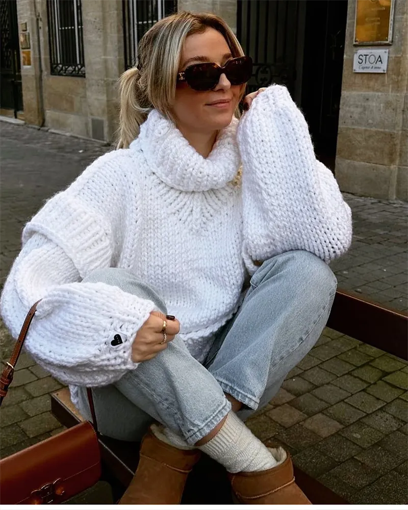 Women's Chunky Roll Neck Jumper in White